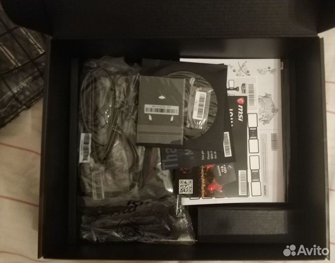 Новые материнские платы MSI Z490 unify