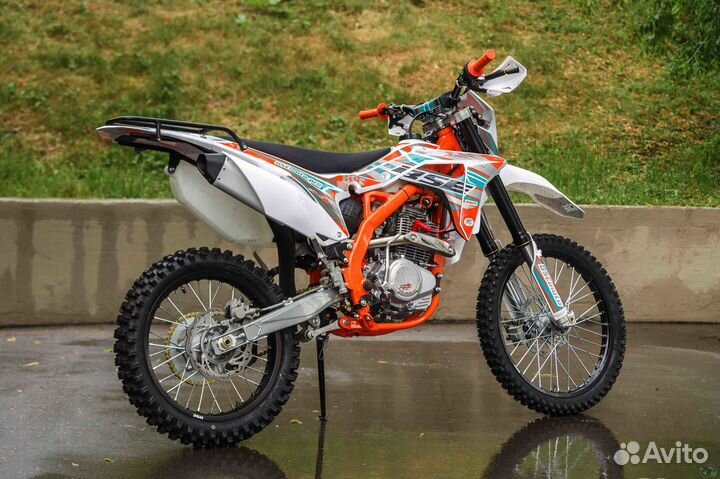 Кроссовый мотоцикл BSE Z6-250