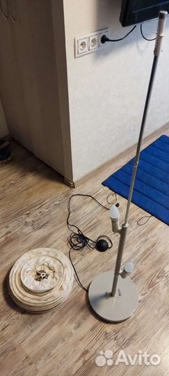 Торшер наполный