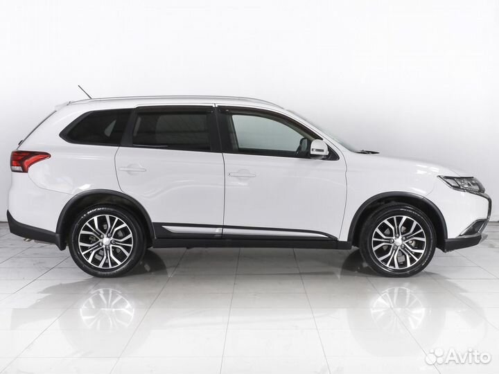 Mitsubishi Outlander 2.0 CVT, 2016, 99 960 км