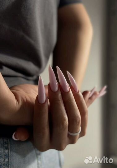 Маникюр, наращивание ногтей