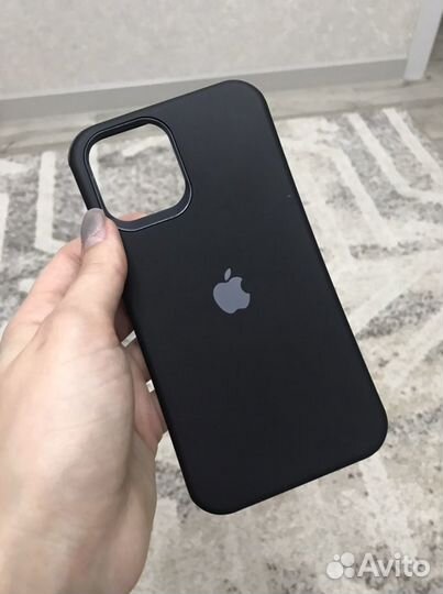 Чехол на iPhone 12 pro мах