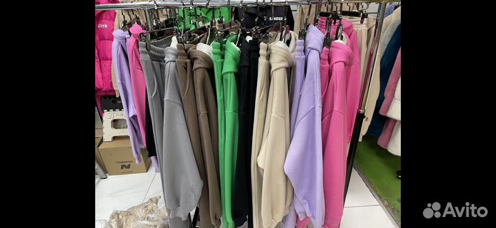 Спортивный костюм женский