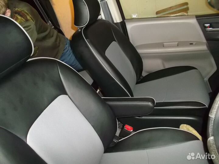 Автомобильные чехлы в подарок оплетка на руль