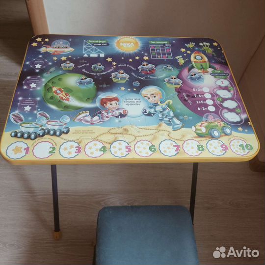 Детский столик и стульчик б/у