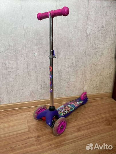 Самокат детский трехколесный