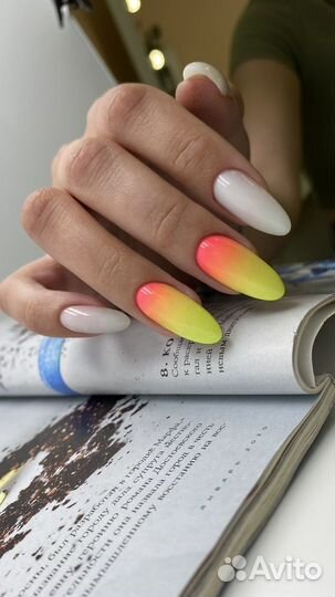 Маникюр Мурино