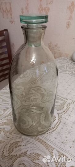 Стеклянные с пробкой и декоративные бутылки