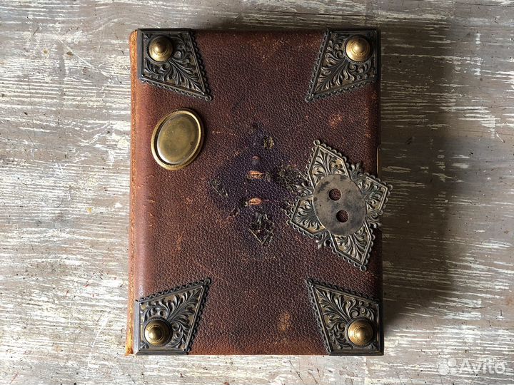 Антикварный альбом для фотографий