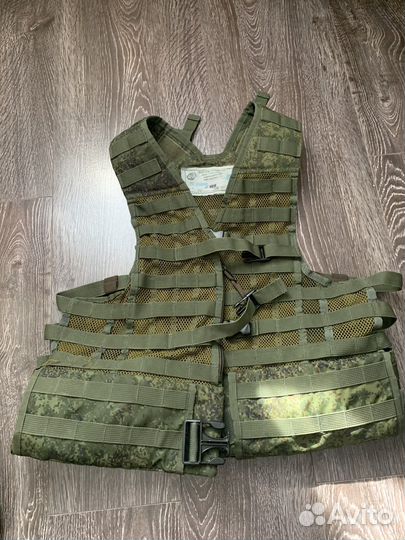 Разгрузочный жилет