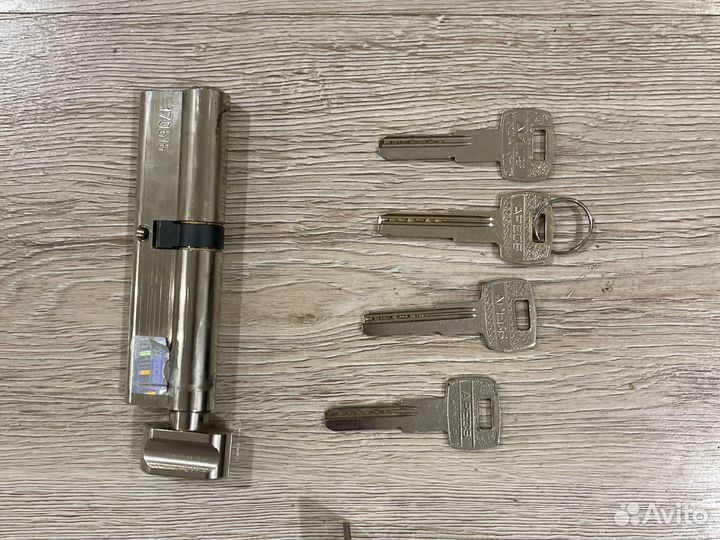 Дверной замок gardian гардиан