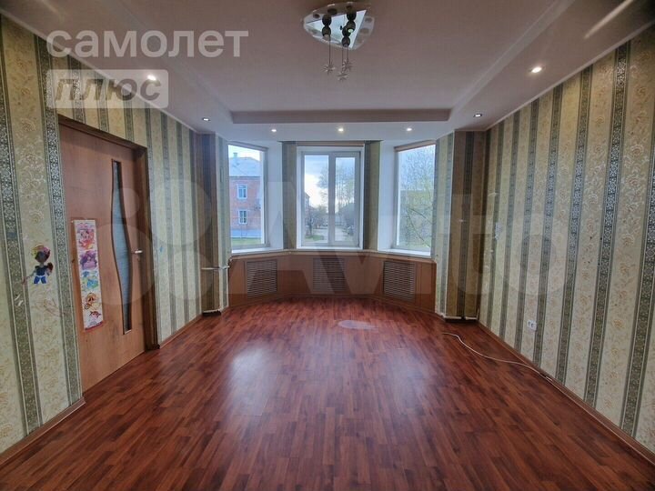 3-к. квартира, 59,7 м², 1/2 эт.