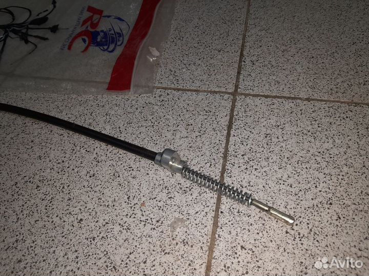 Chrysler 300C Трос Ручника Новый