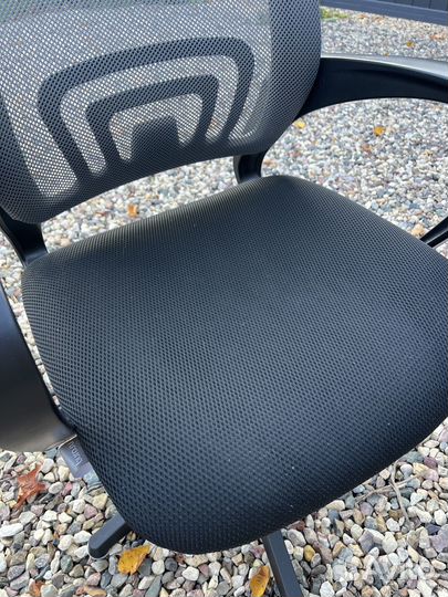 Компьютерное кресло