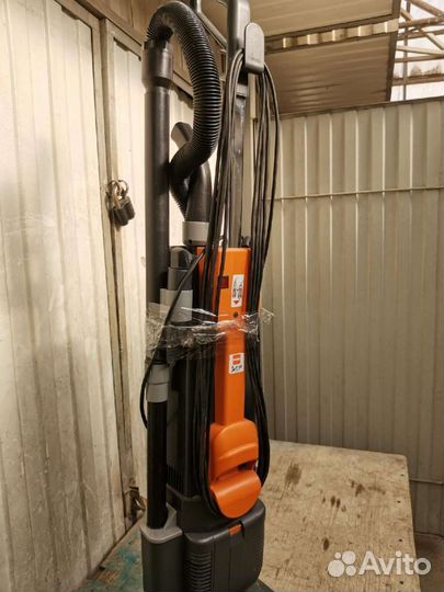 Пылесос Taski jet 38