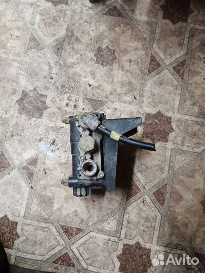 4728900220 Кран уровня пола камаз 5490