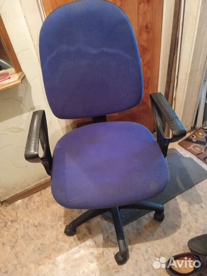 Компьютерное кресло