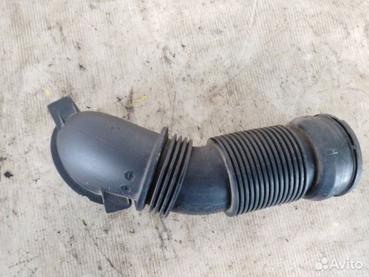 Патрубок воздушного фильтра Skoda Octavia (A5 1Z)