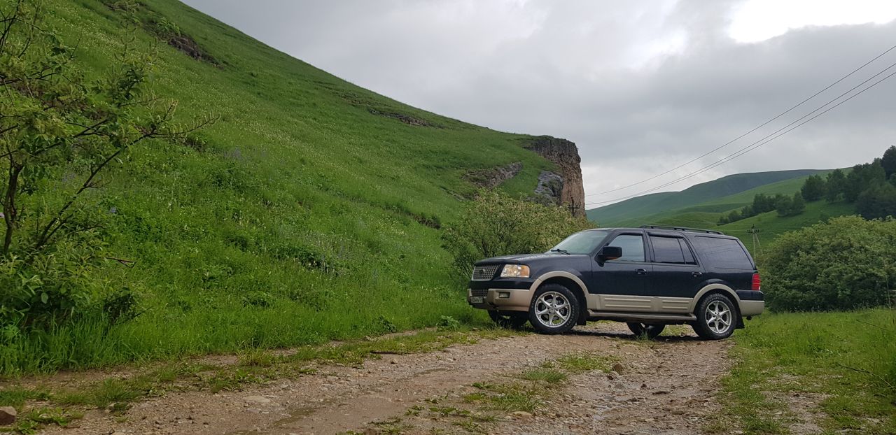 Ford Expedition: фото из отзыва
