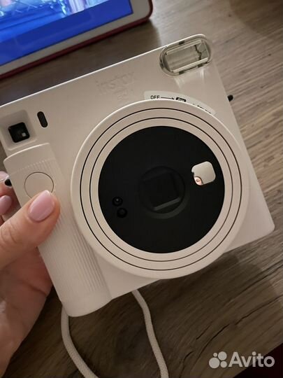 Фотоаппарат Fujifilm Instax Square SQ1