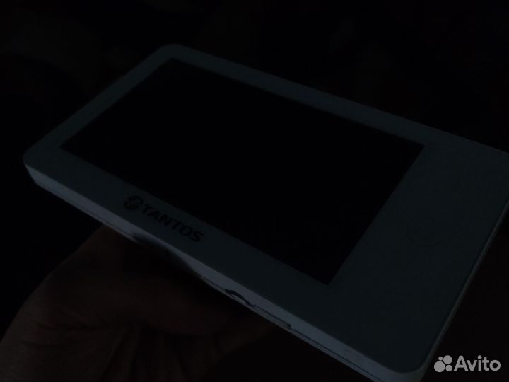 Видео домофон, с 4 камерами и записью