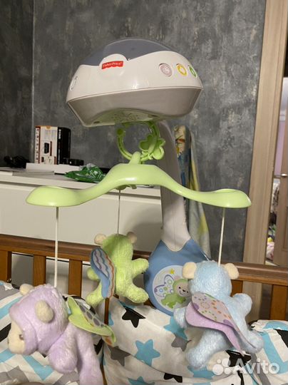 Мобиль в кроватку fisher price