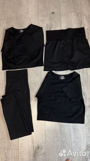 Костюм для фитнеса женский