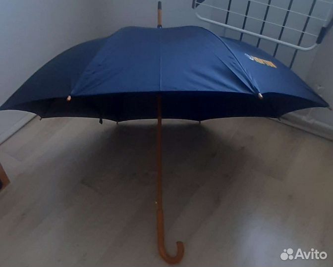 Зонт новый фирменные с деревянной ручкой