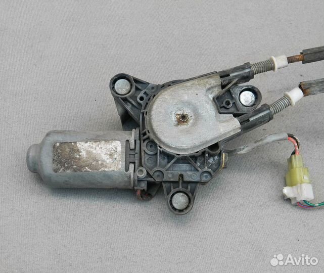 Стеклоподъемник передний левый Mazda 626 GE GB6J59