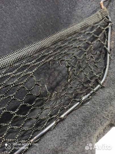 Накладка багажника (задняя левая)