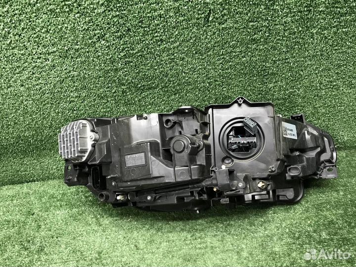 Фара левая Volvo S90