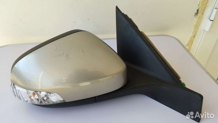 Зеркало правое на volvo S80 II