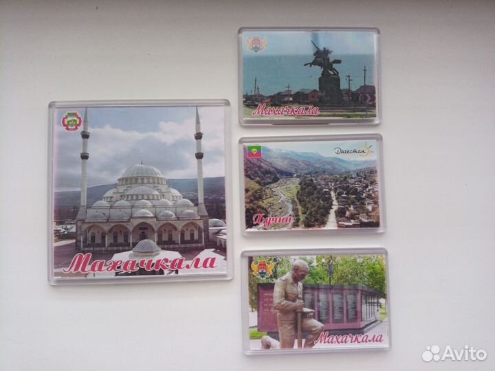 Магниты на холодильник