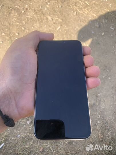 iPhone X, 64 ГБ