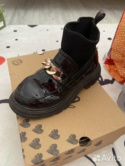 Обувь на девочку