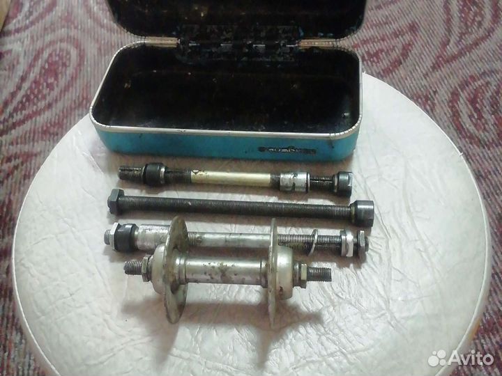 Ось для велосипеда СССР. 4шт. в наличие
