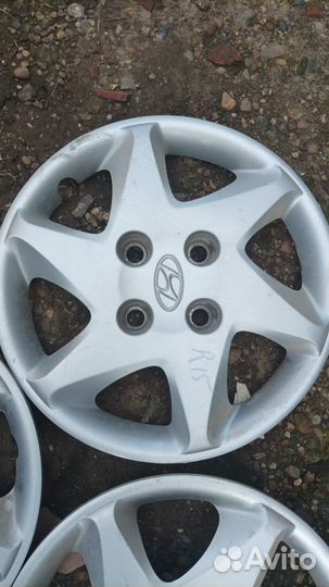 Хендай R15 колпаки дисков 3шт бу