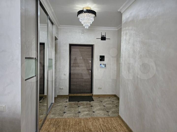 3-к. квартира, 88,9 м², 10/16 эт.