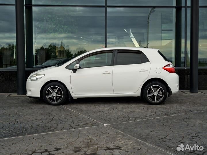 Toyota Auris 1.6 AT, 2011, 119 589 км