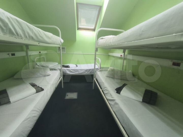 Комната 13 м², 1/4 эт.