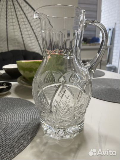 Графин хрустальный