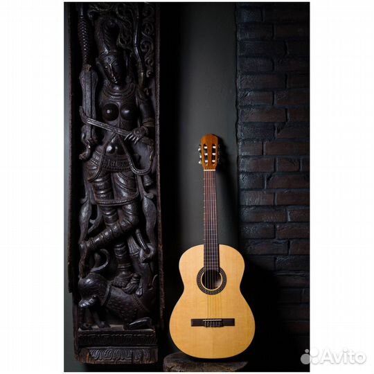 Классическая гитара Flight C-120 NA