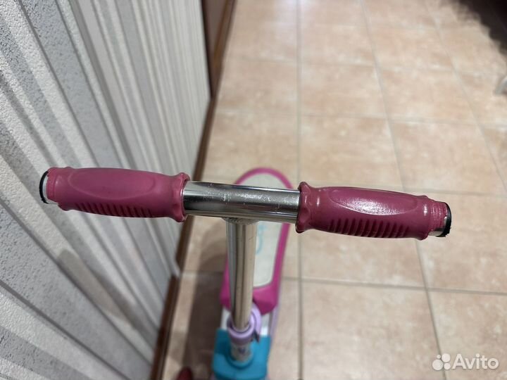 Самокат детский с сиденьем