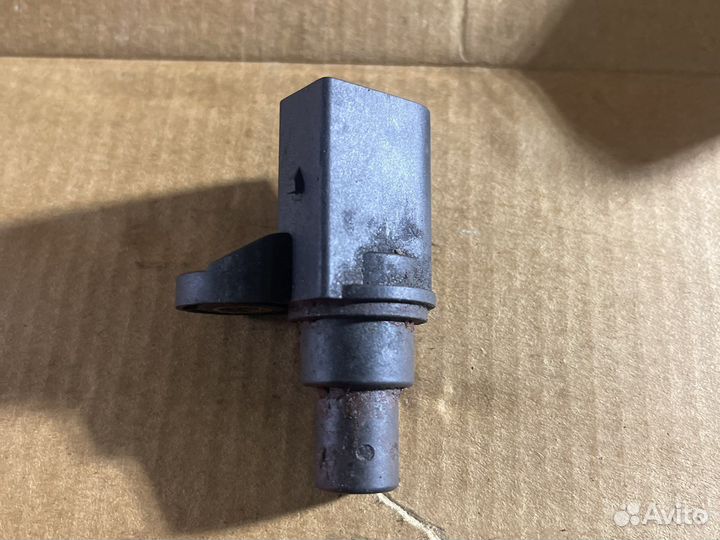 Датчик коленвала BMW Е65 740