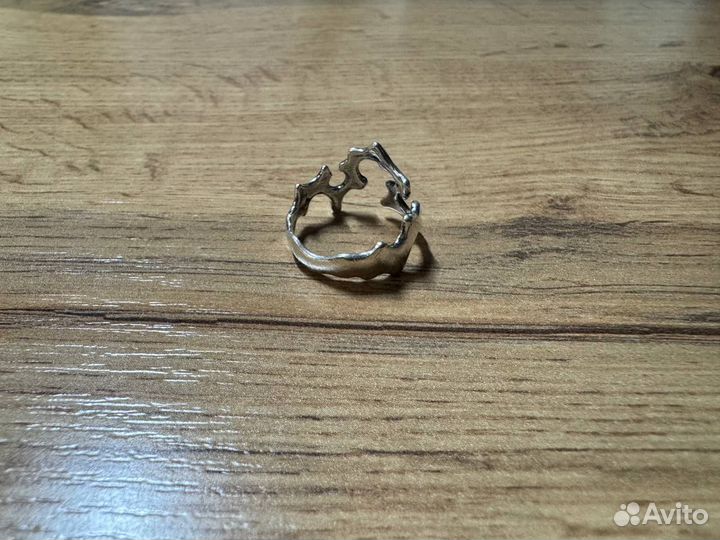 Кольцо извилистое