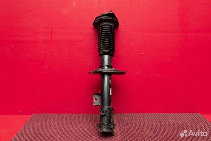 Амортизатор подвески передний правый Hyundai