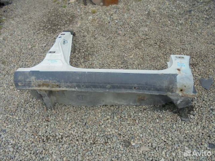 Порог правый Toyota Harrier MCU10 1MZ-FE