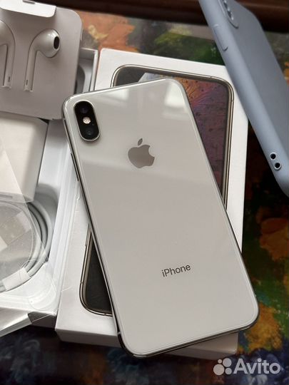 iPhone Xs, 256 ГБ