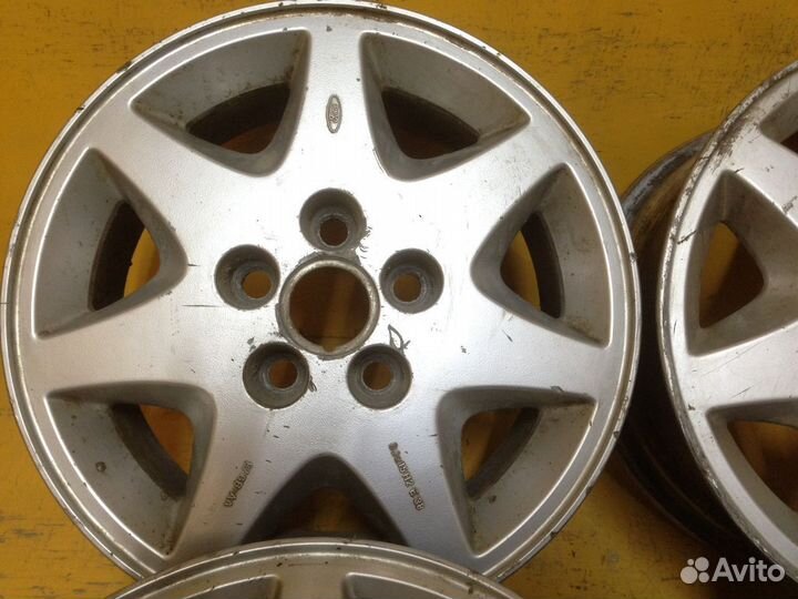 4 шт. Диски Ford R15 (5х112)