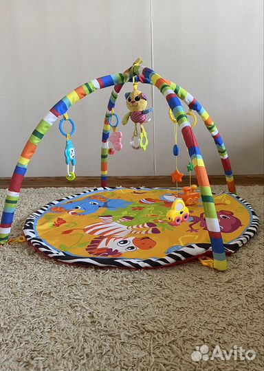 Развивающий коврик для малышей
